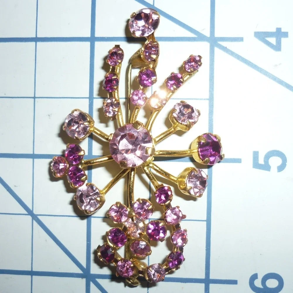 Vtg Made Austria Pink Fuchsia Rhinestone Spray‎ Brooch Pin MCM Austrian Crystal